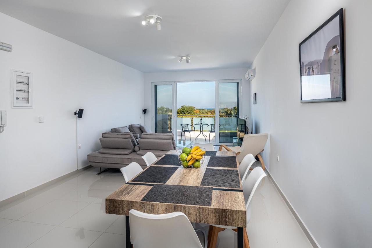 Asteria Pearl Villa 2 With Rooftop Jacuzzi Tigaki 外观 照片