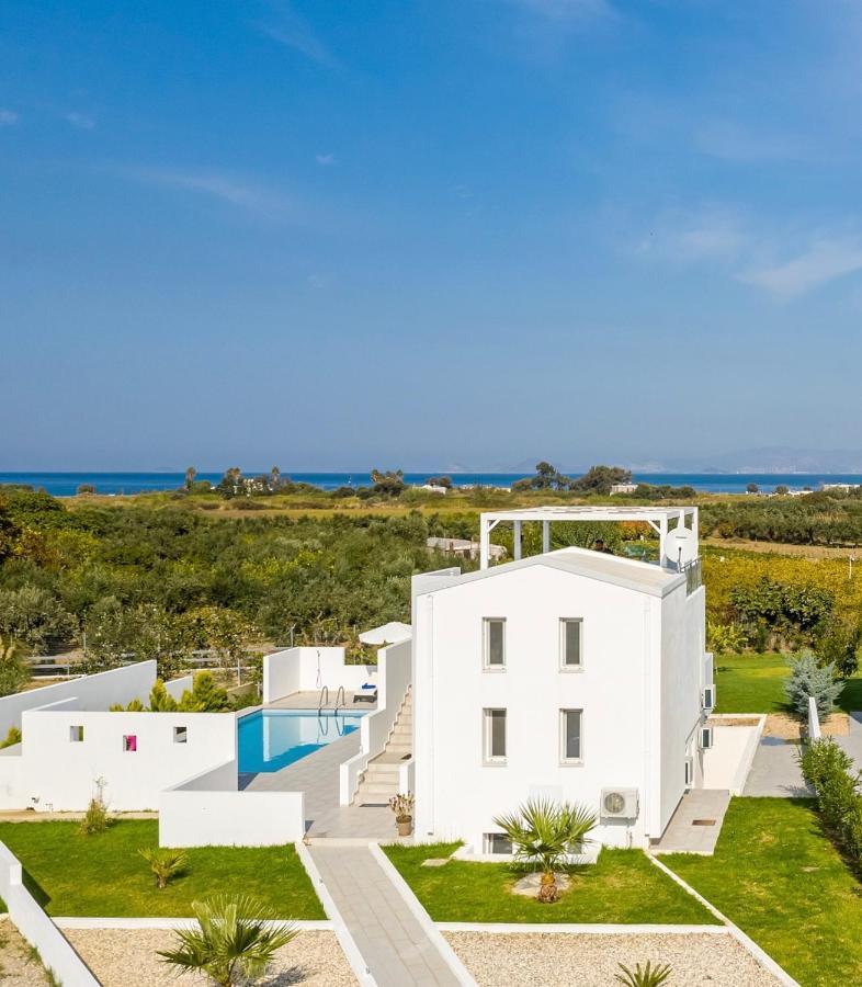 Asteria Pearl Villa 2 With Rooftop Jacuzzi Tigaki 外观 照片