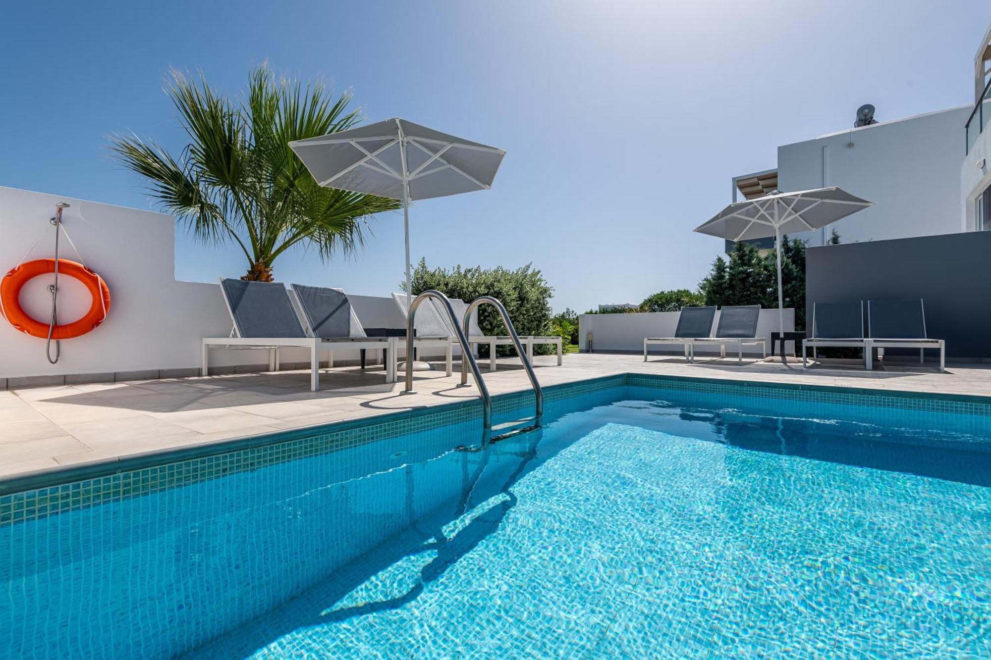 Asteria Pearl Villa 2 With Rooftop Jacuzzi Tigaki 外观 照片